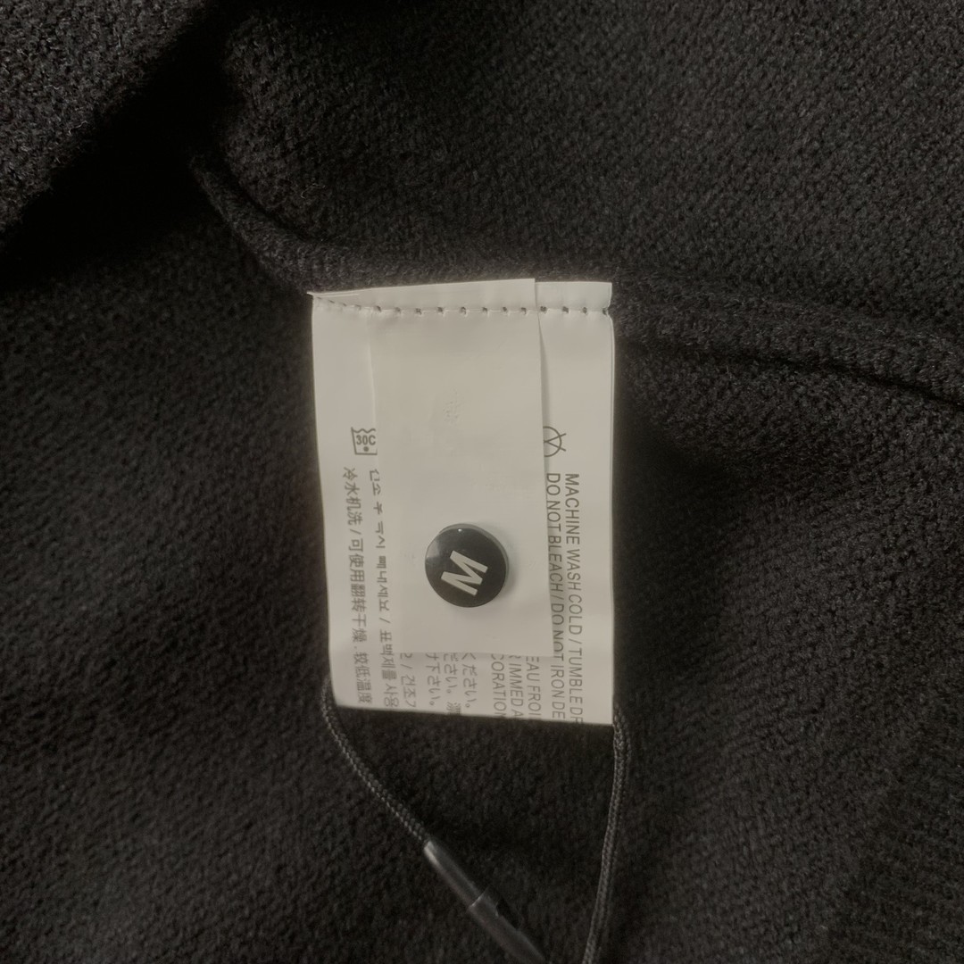 79_195  Chrome Hearts  Sweater