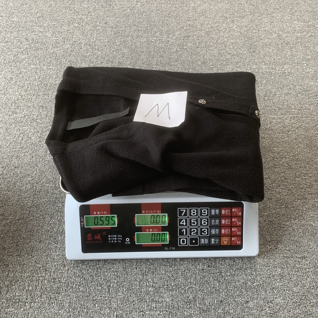 79_195  Chrome Hearts  Sweater