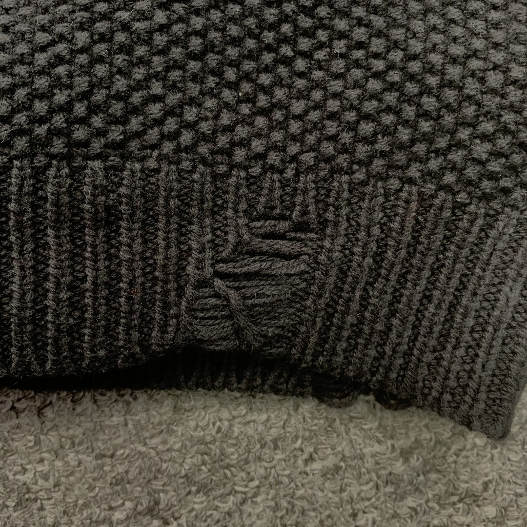 78_195  Chrome Hearts  Sweater