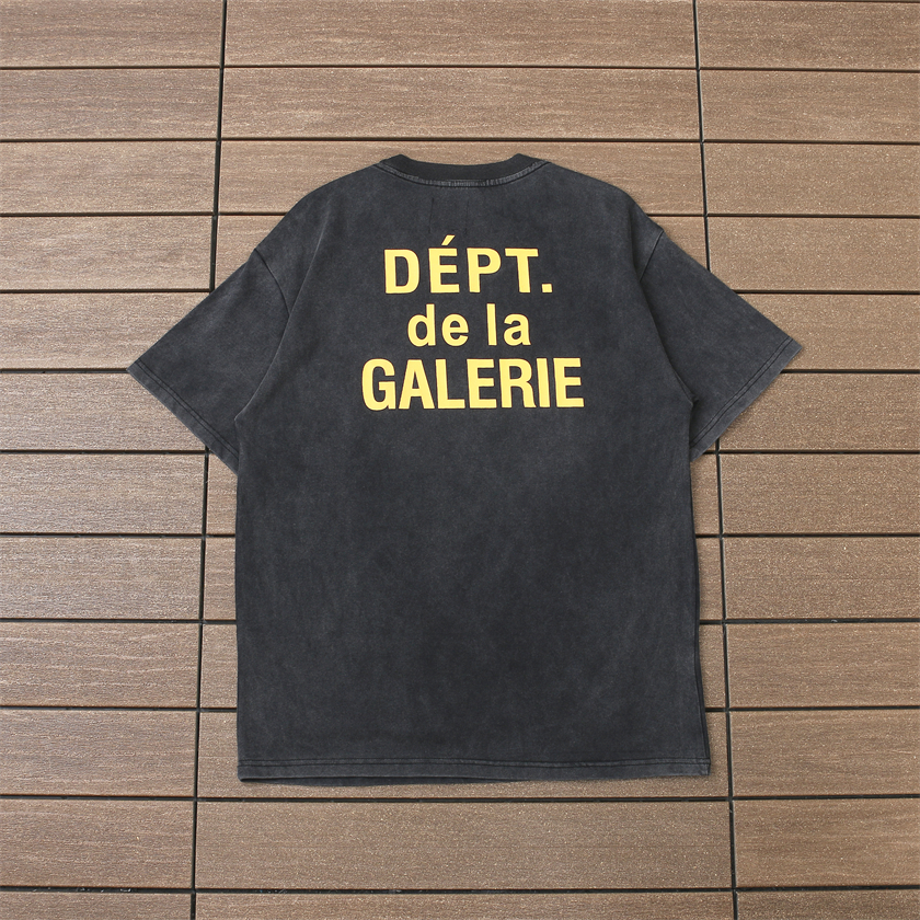 3_88 GALLERY T-shirt