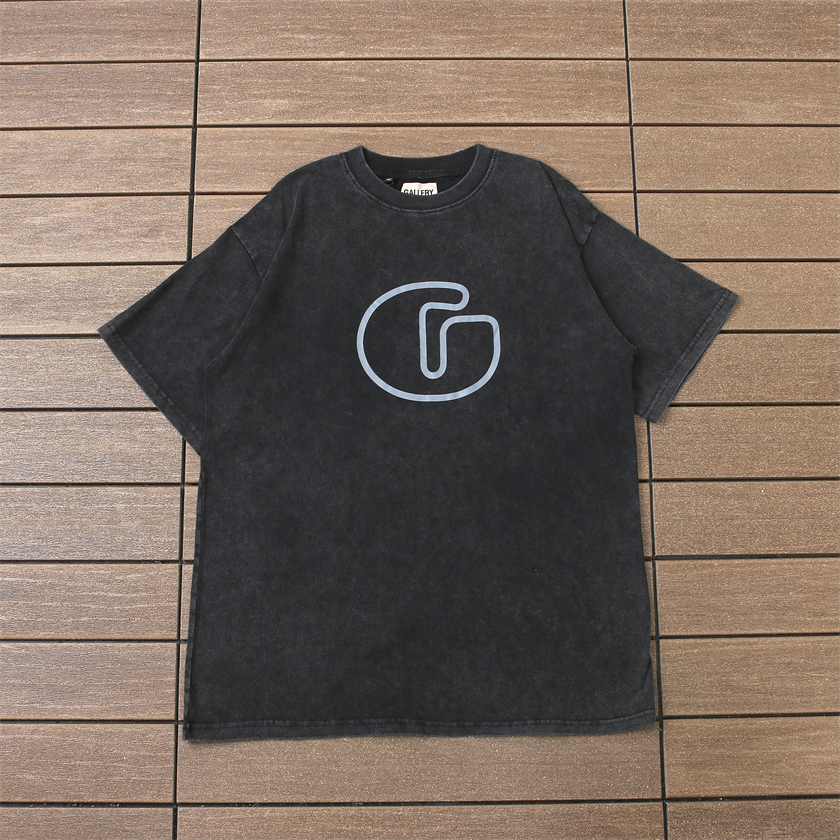 48_83 GALLERY DEPT T-shirt