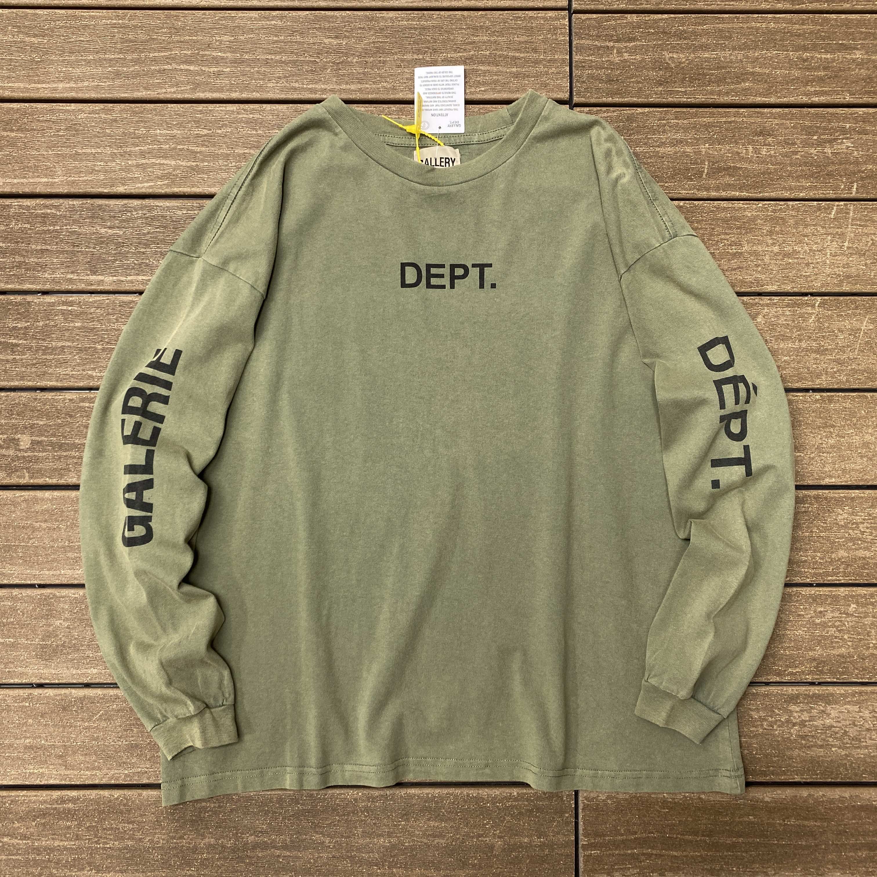 51_138 GALLERY DEPT T-shirt