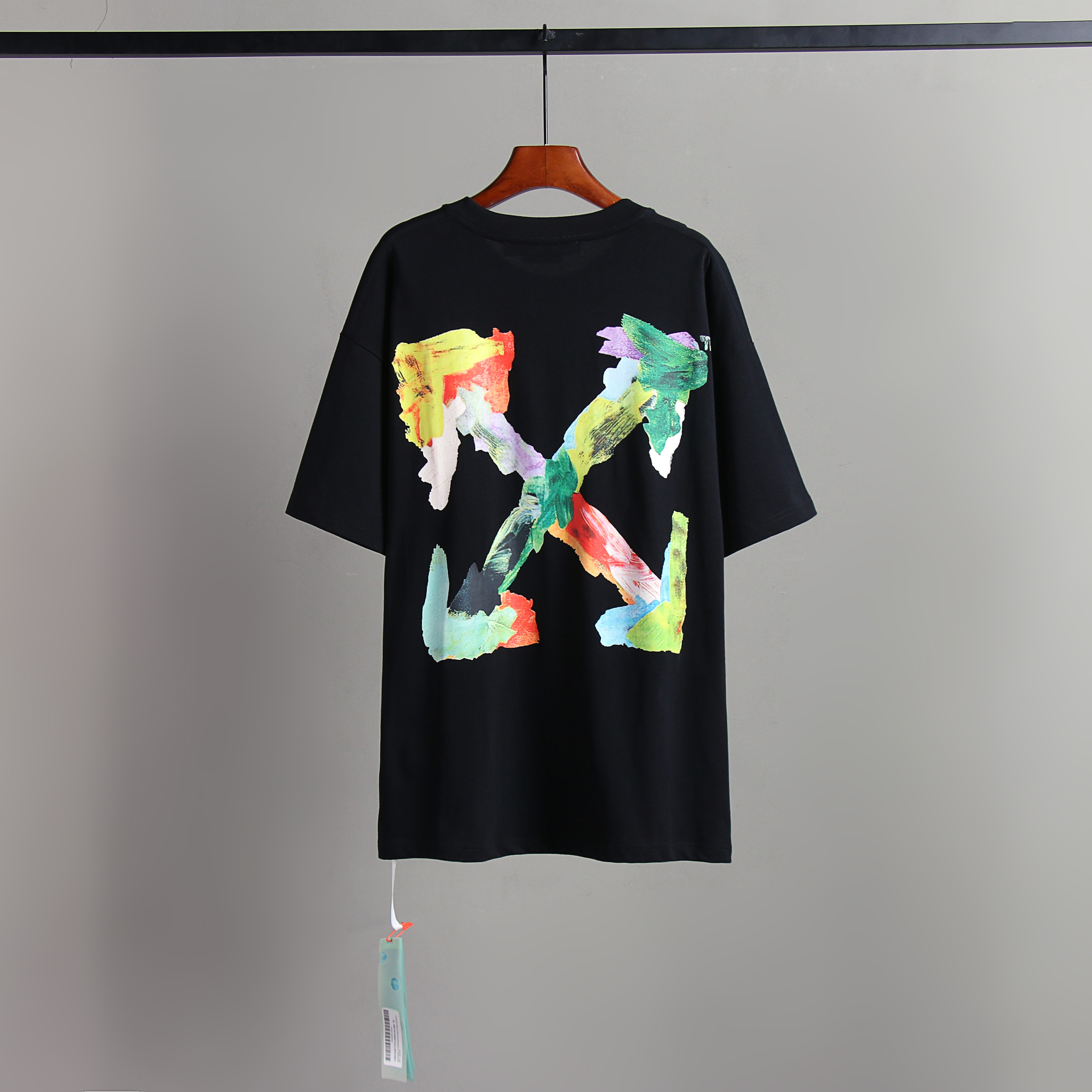 114_263 Off-White T-shirt 2 Colors