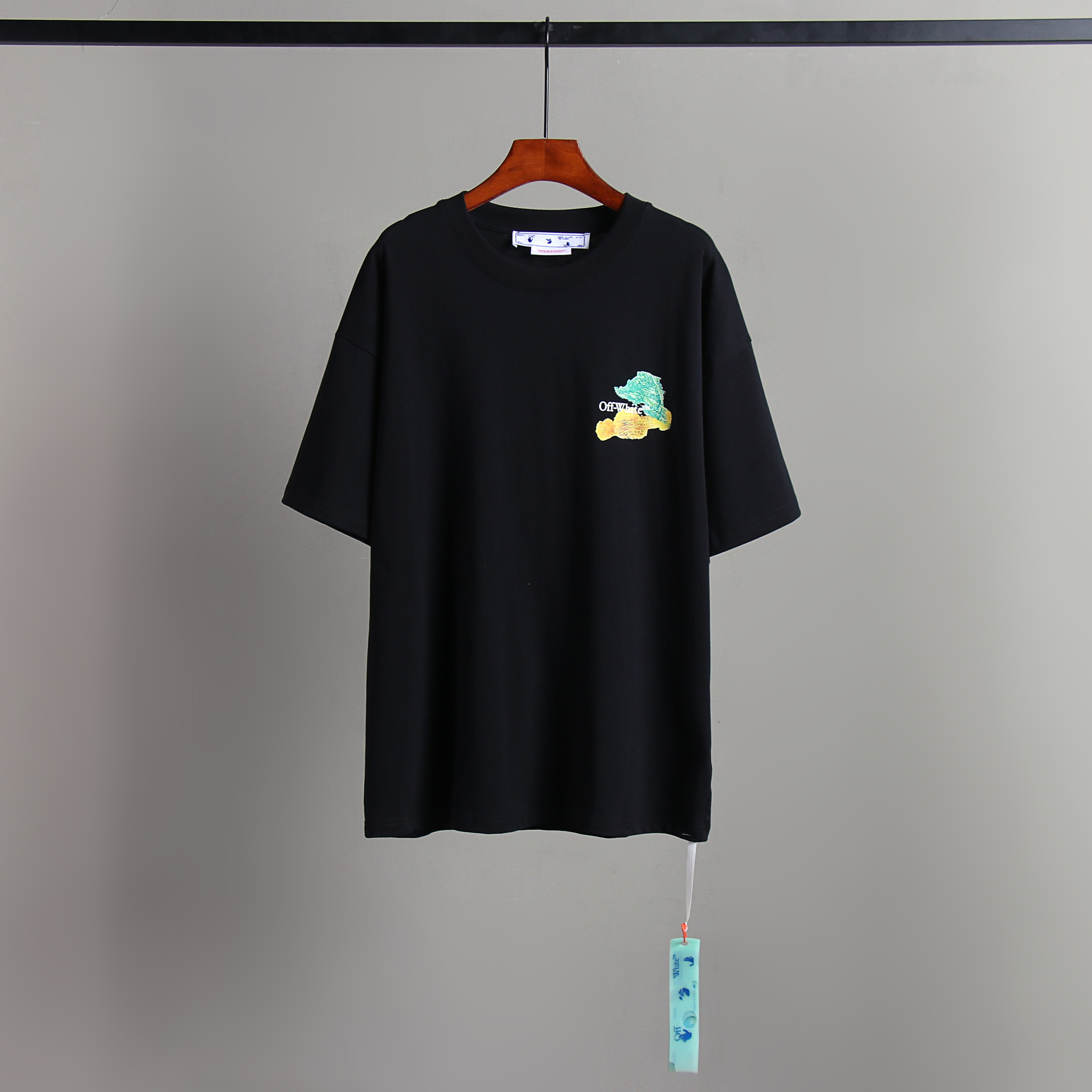 114_263 Off-White T-shirt 2 Colors