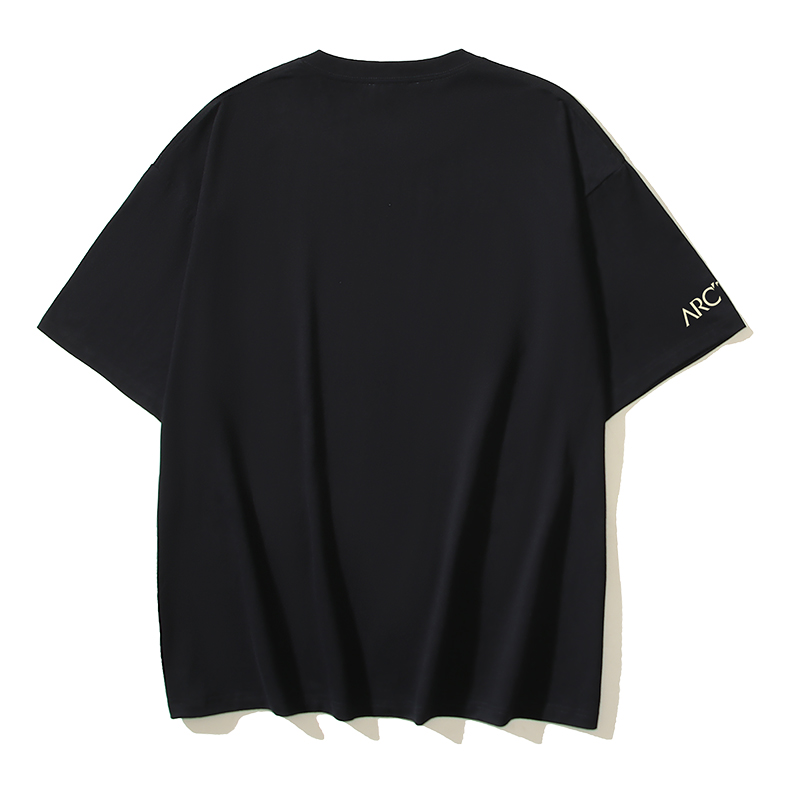 37_163 Off-White T-shirt