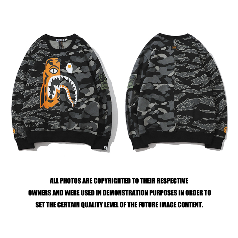 15_75  Bape Crewneck