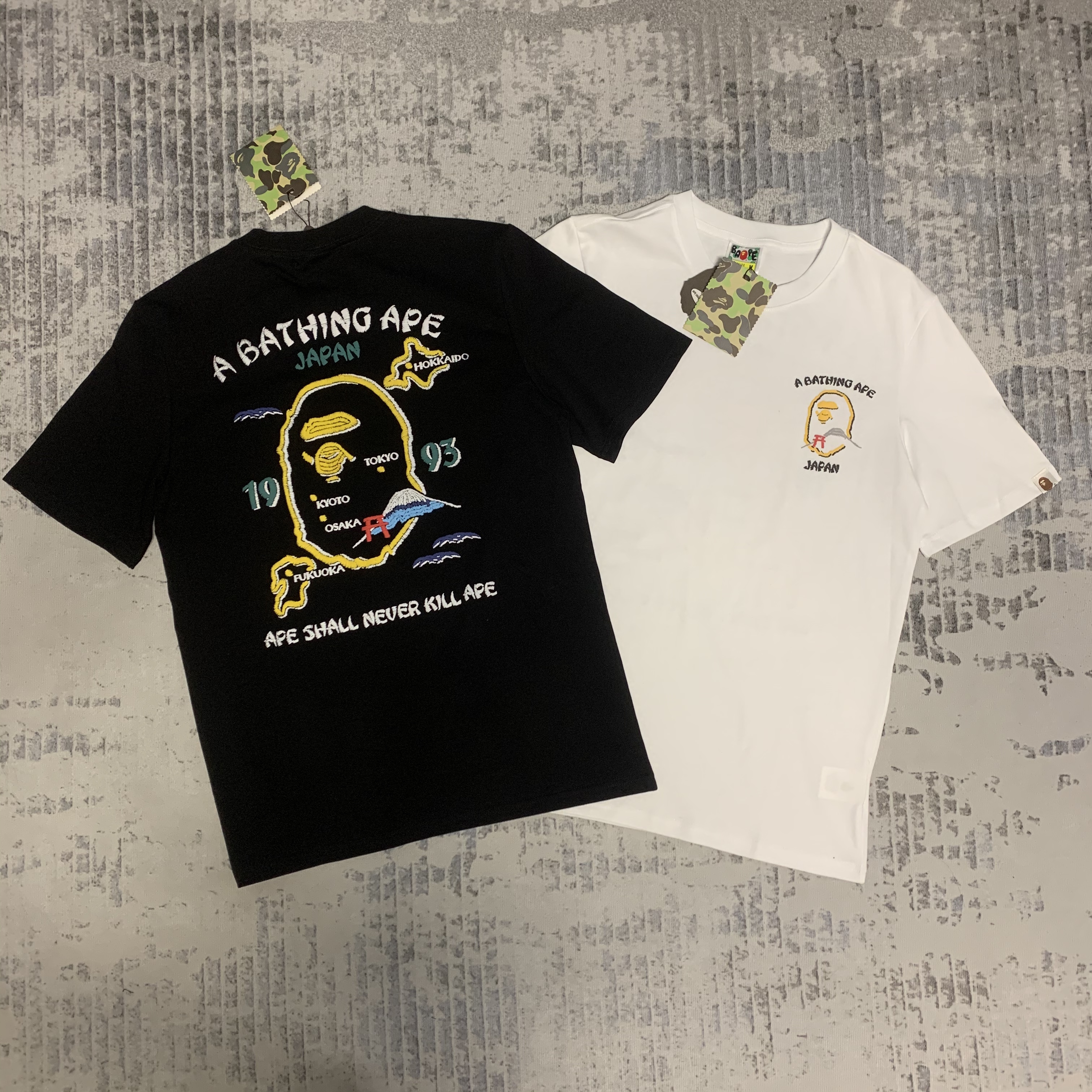 16_50  Bape T-shirt