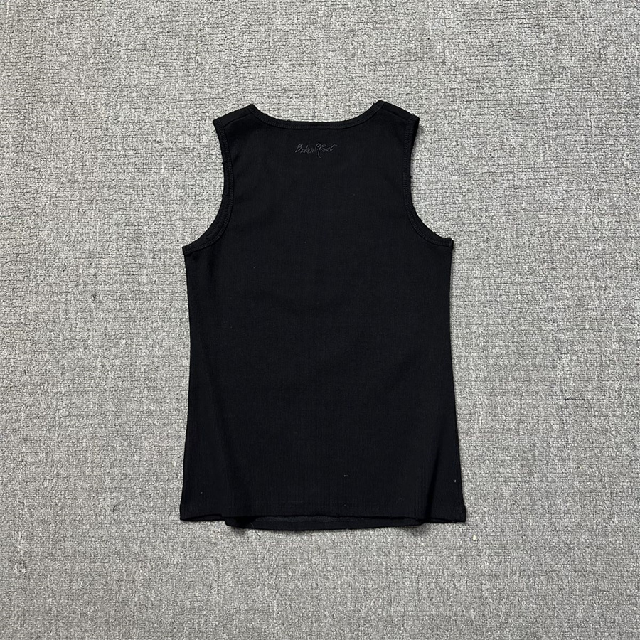 37_Broken Planet T-shirt