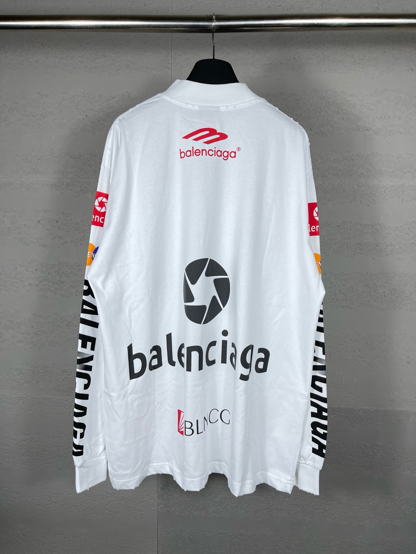 60_Balenciaga Long sleeves