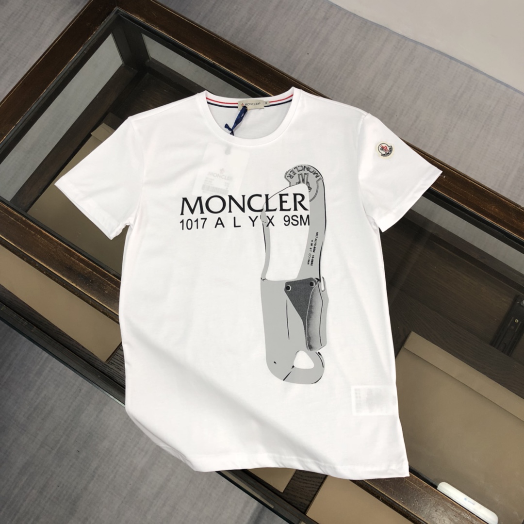 23_Moncler T-shirt