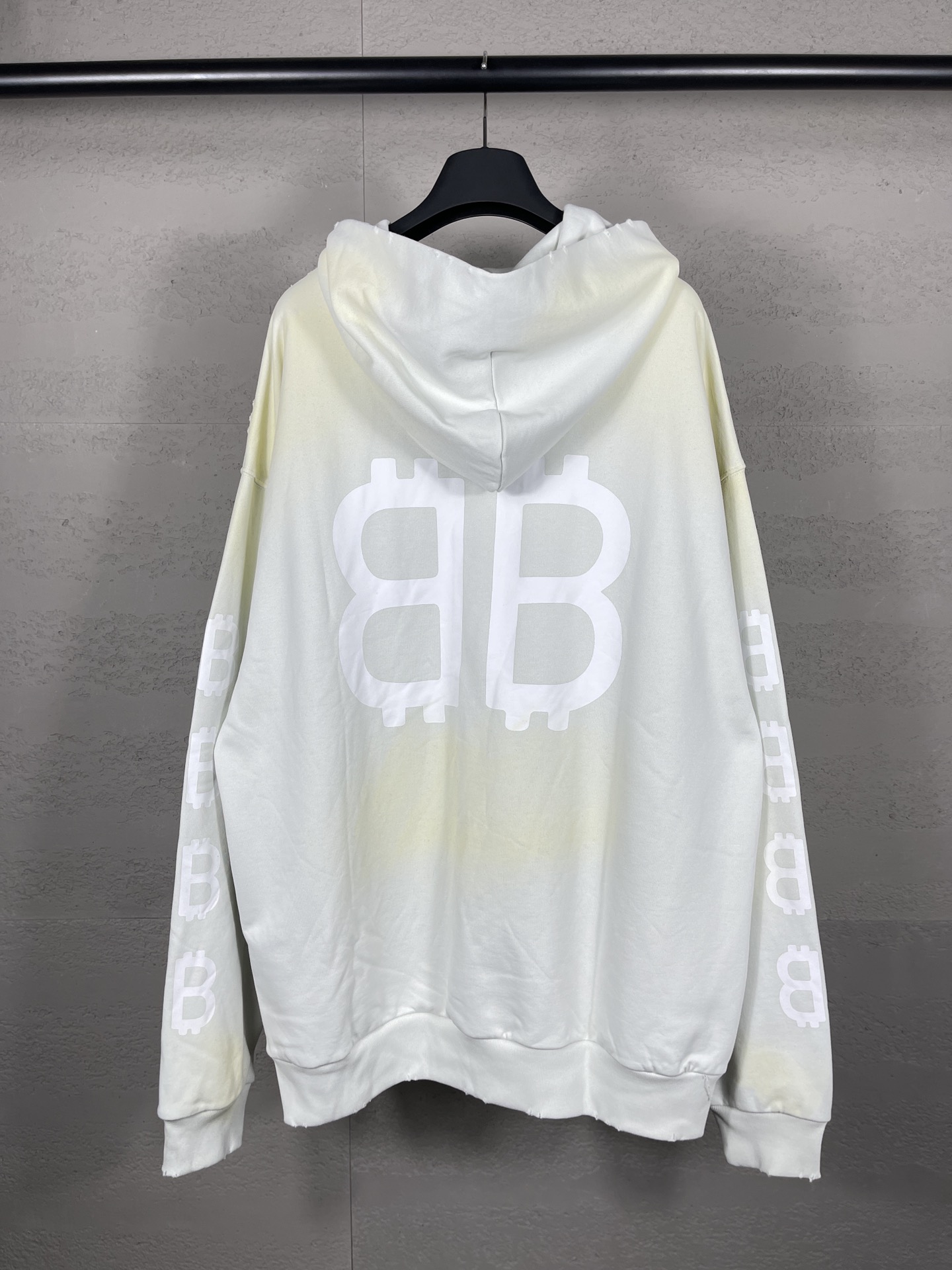 110_Balenciaga Hoodie