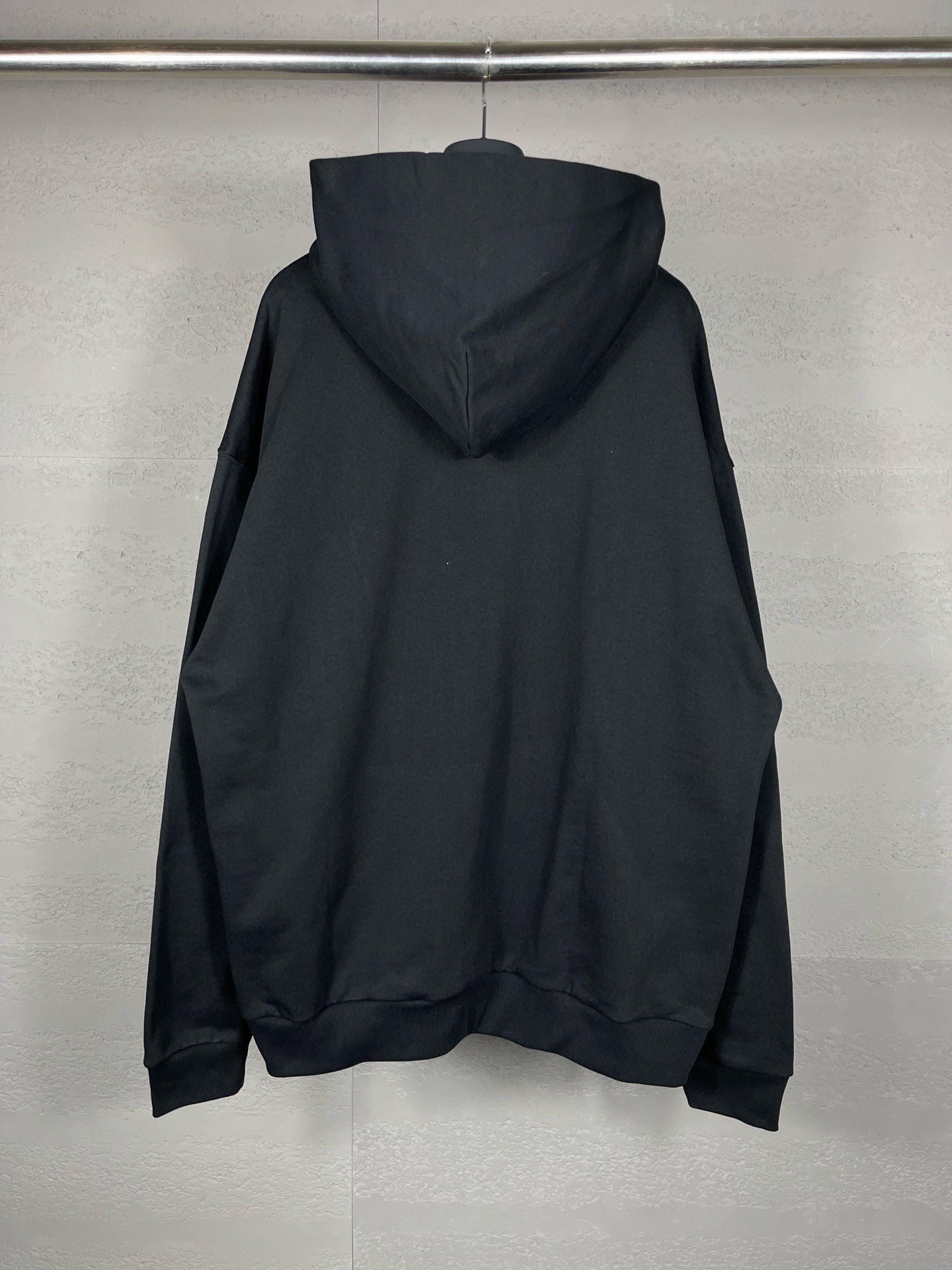 81_Balenciaga Hoodie