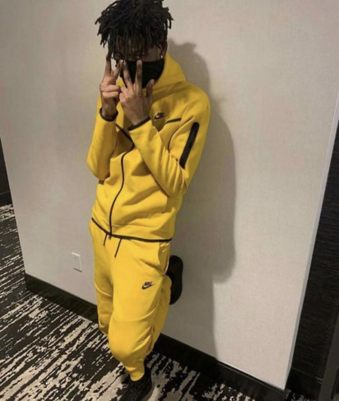 45_Nike Tracksuit