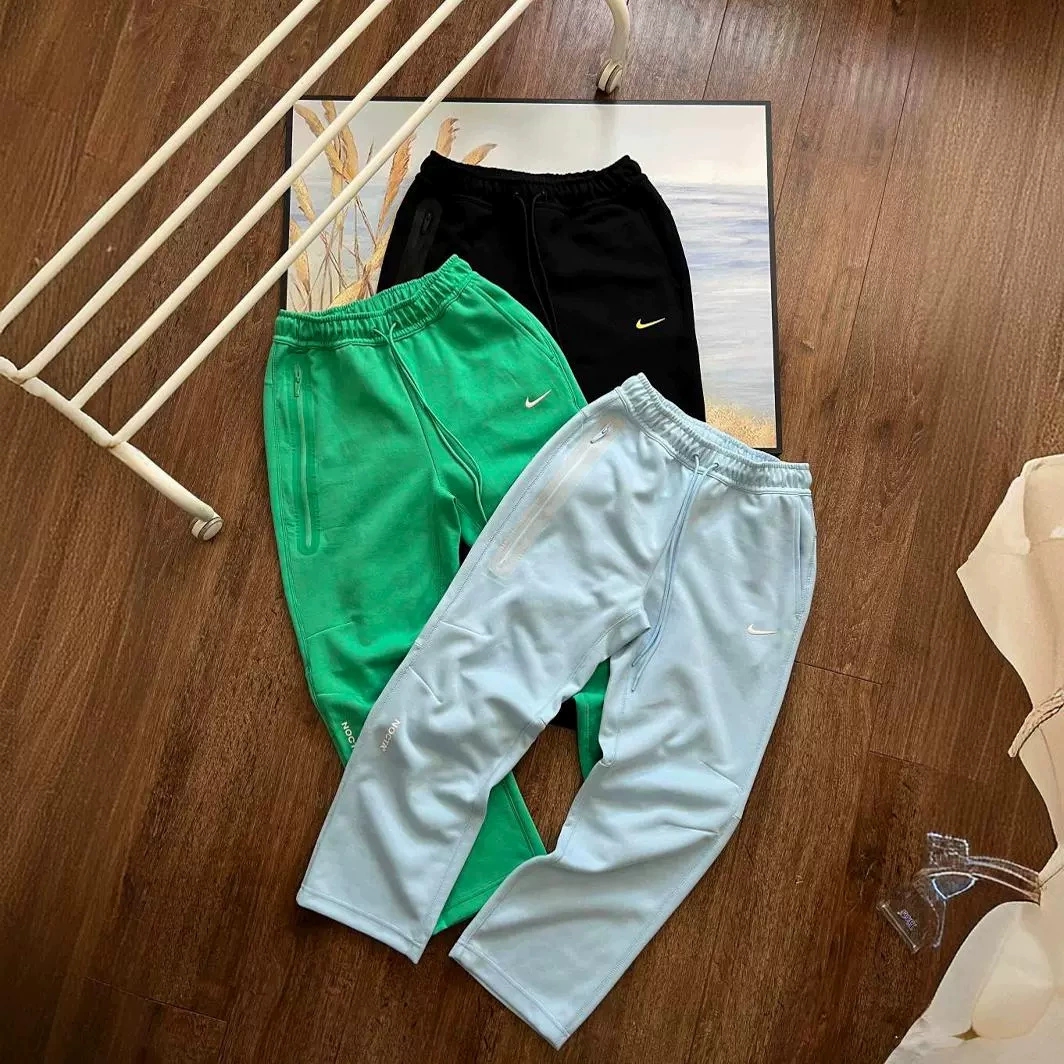 61_Nike Tracksuit