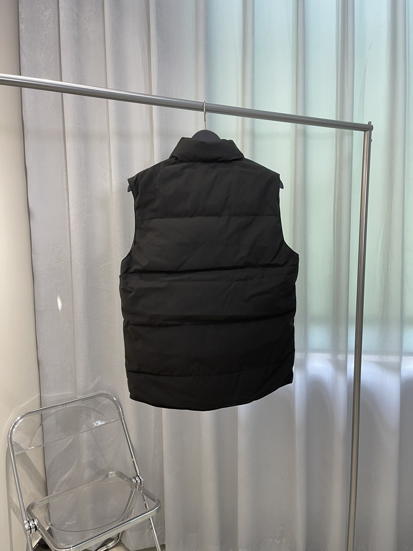 99_Canada Goose Vest