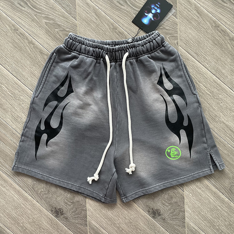 8_ Hellstar Shorts