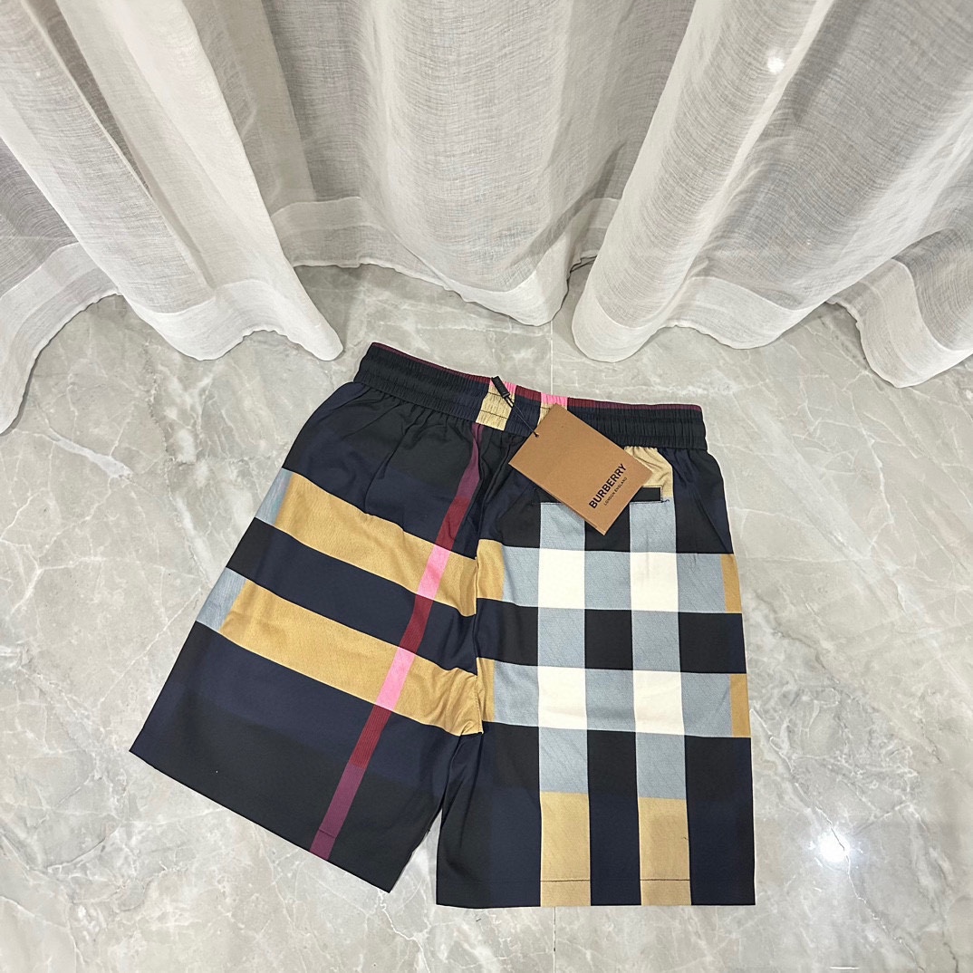 9_Burberry Shorts