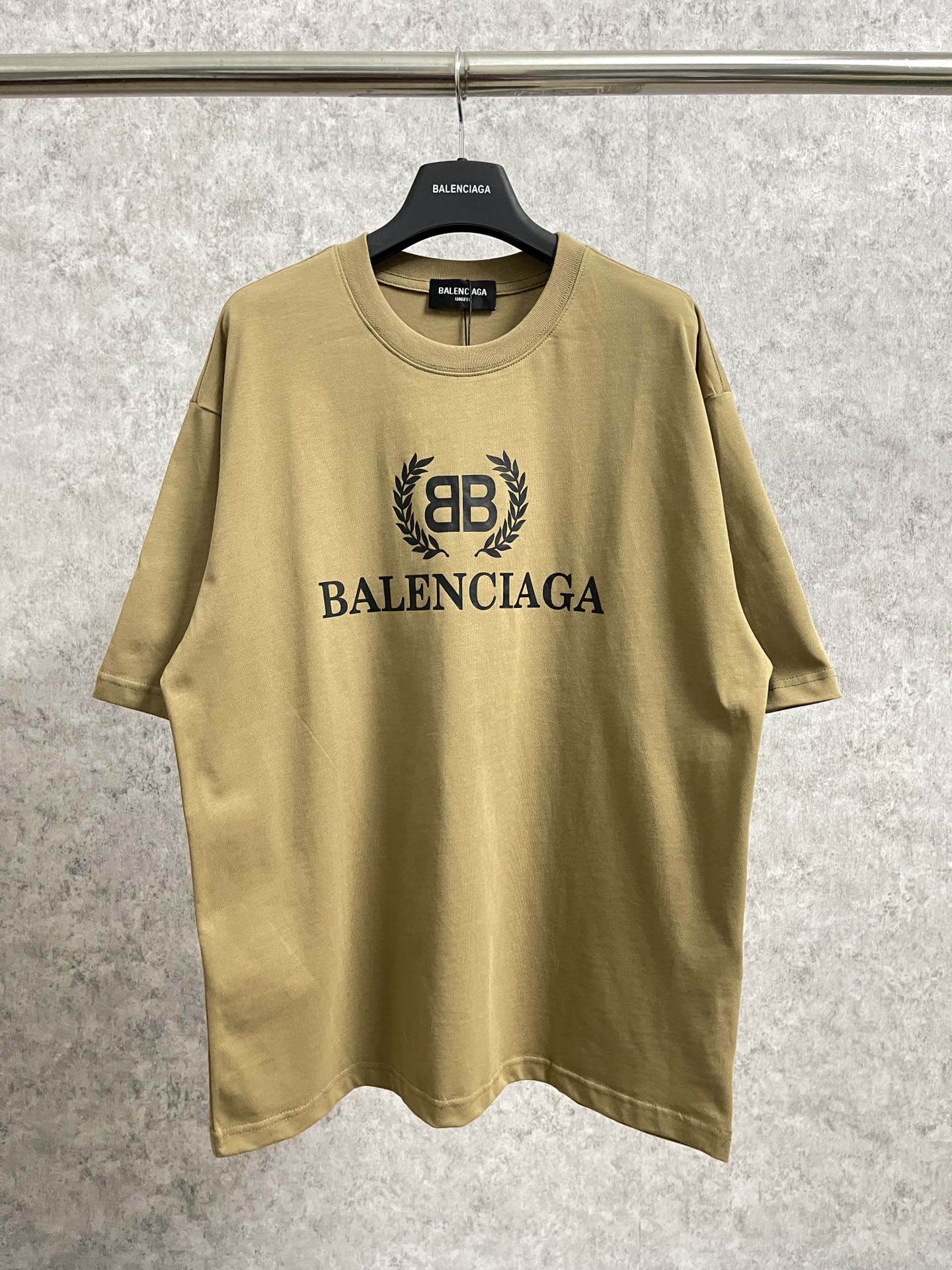 81_Balenciaga T-shirt