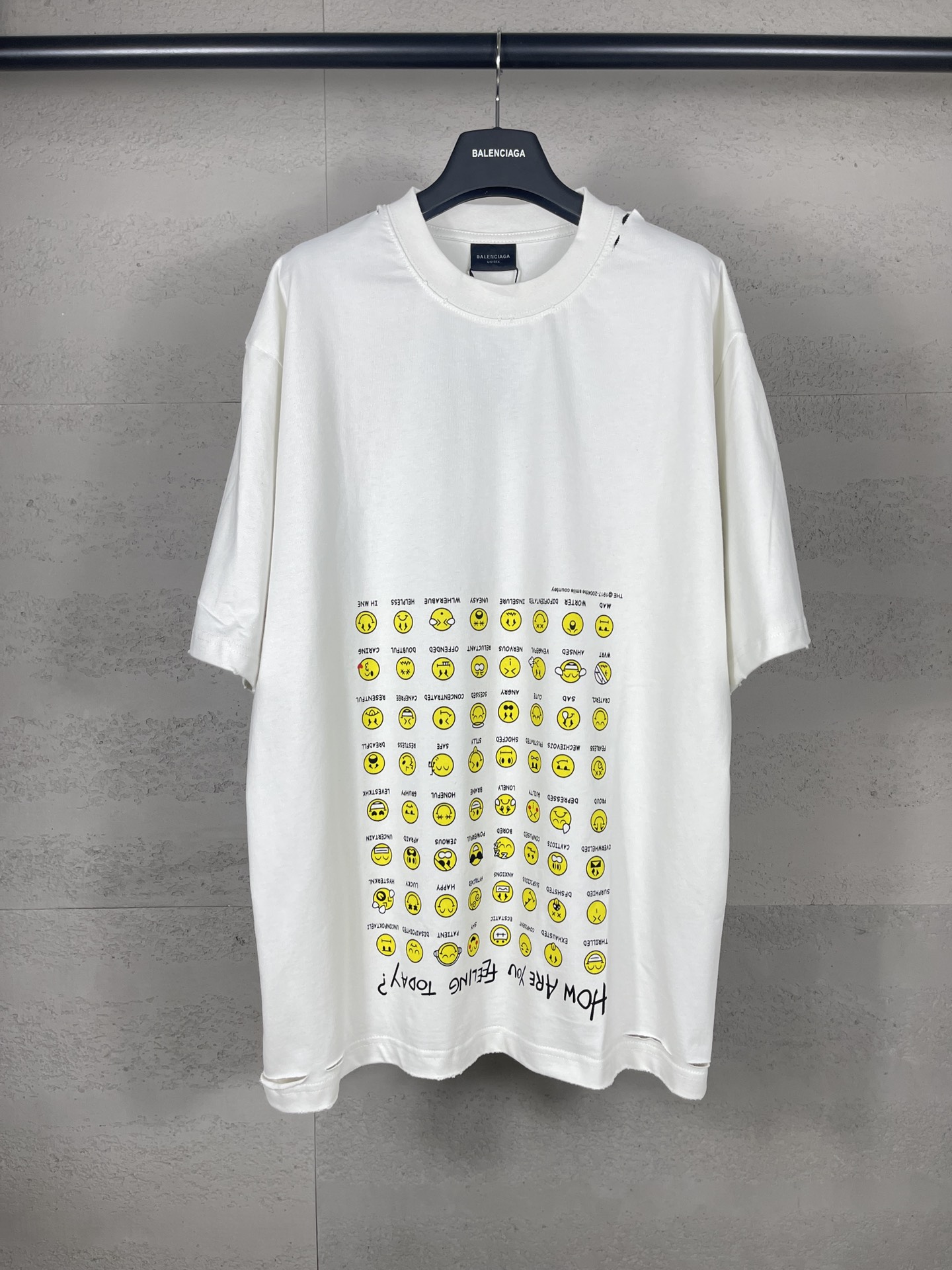 14_Balenciaga T-shirt