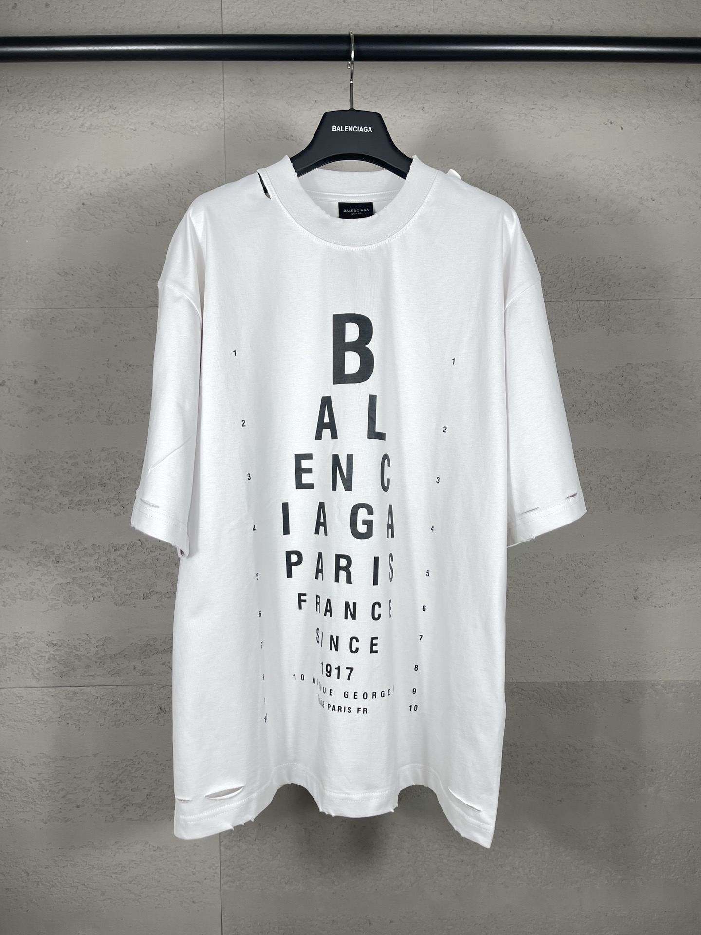 21_Balenciaga T-shirt