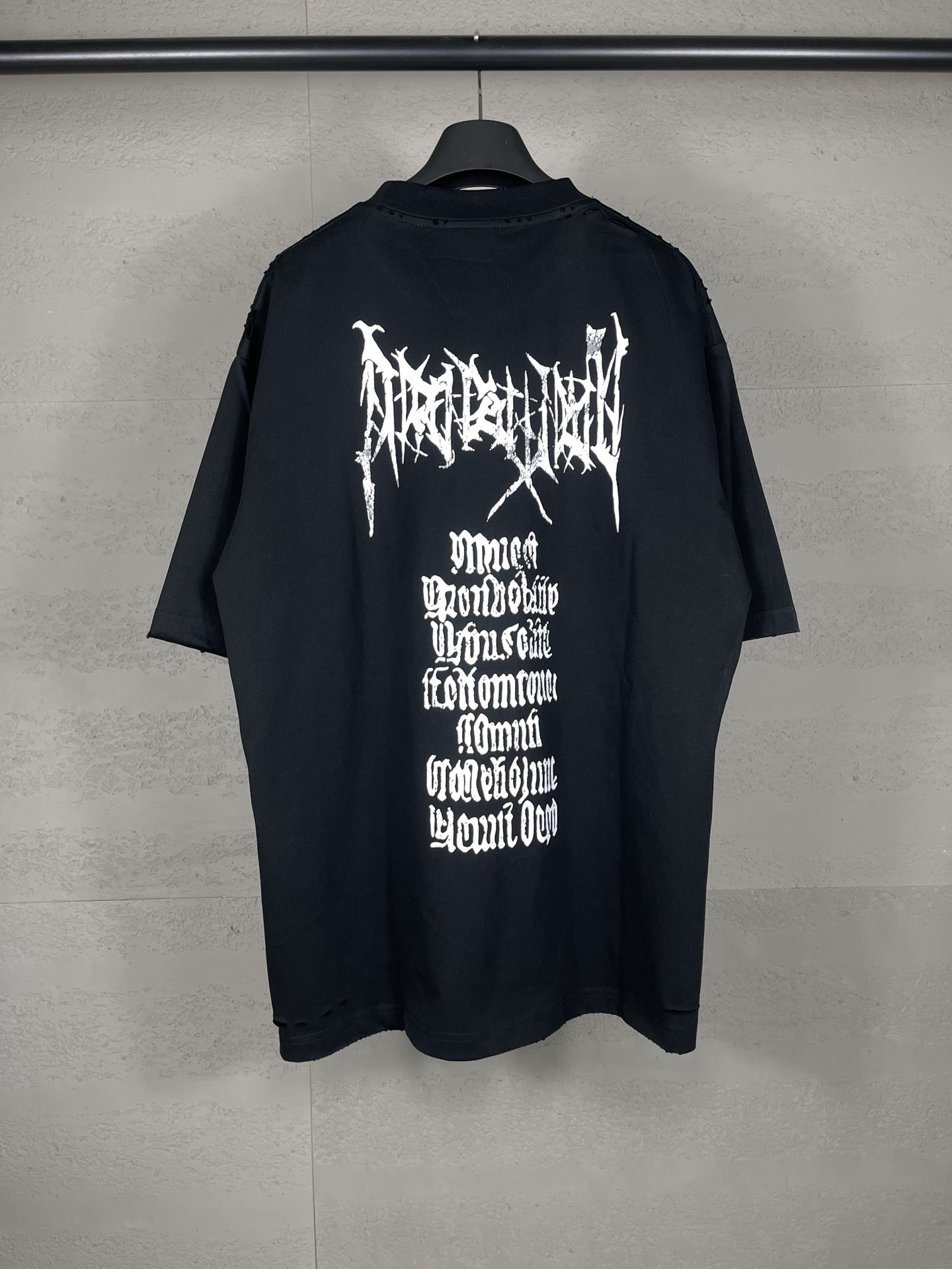 20_Balenciaga T-shirt