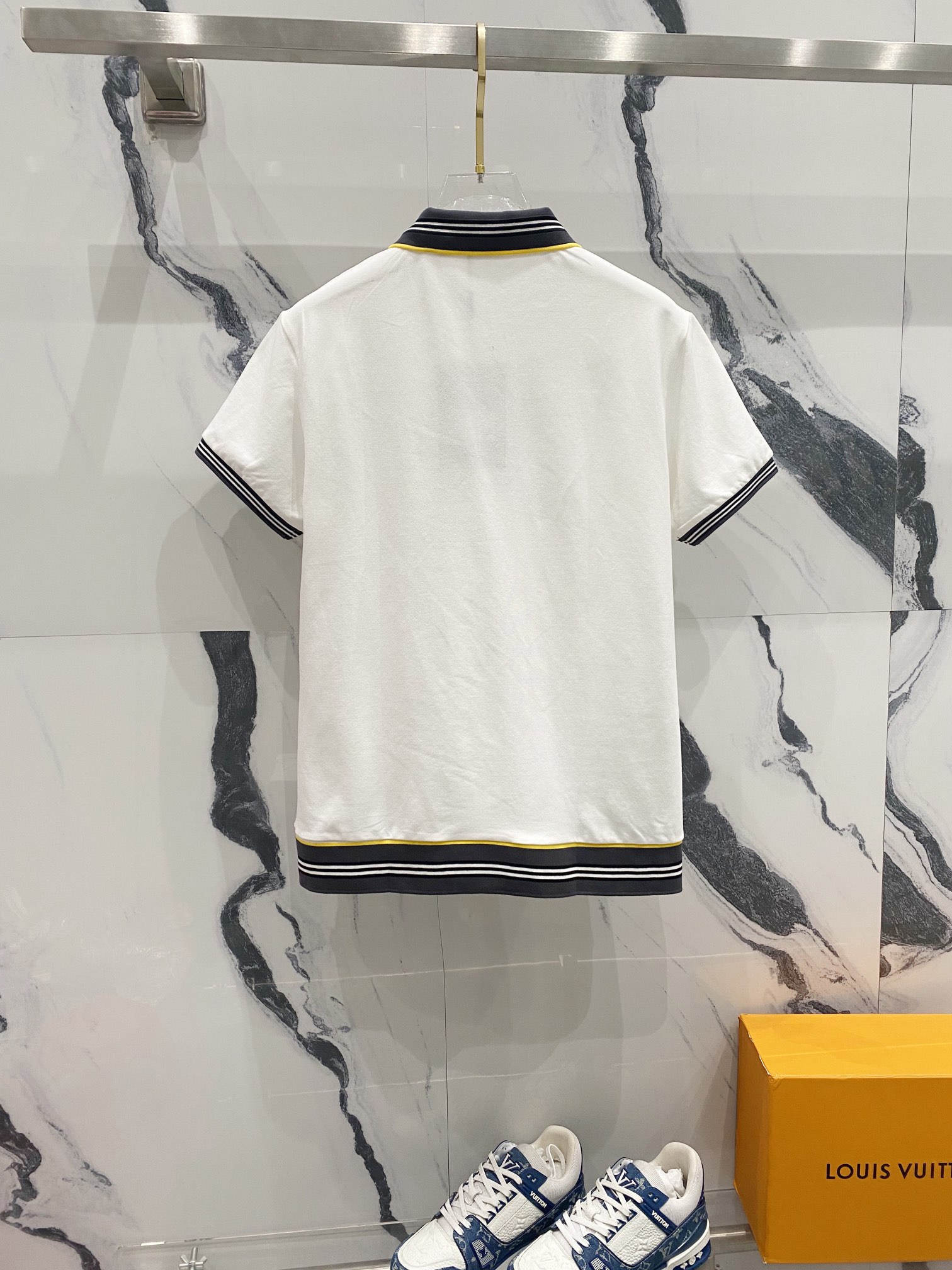 12_Burberry Polo