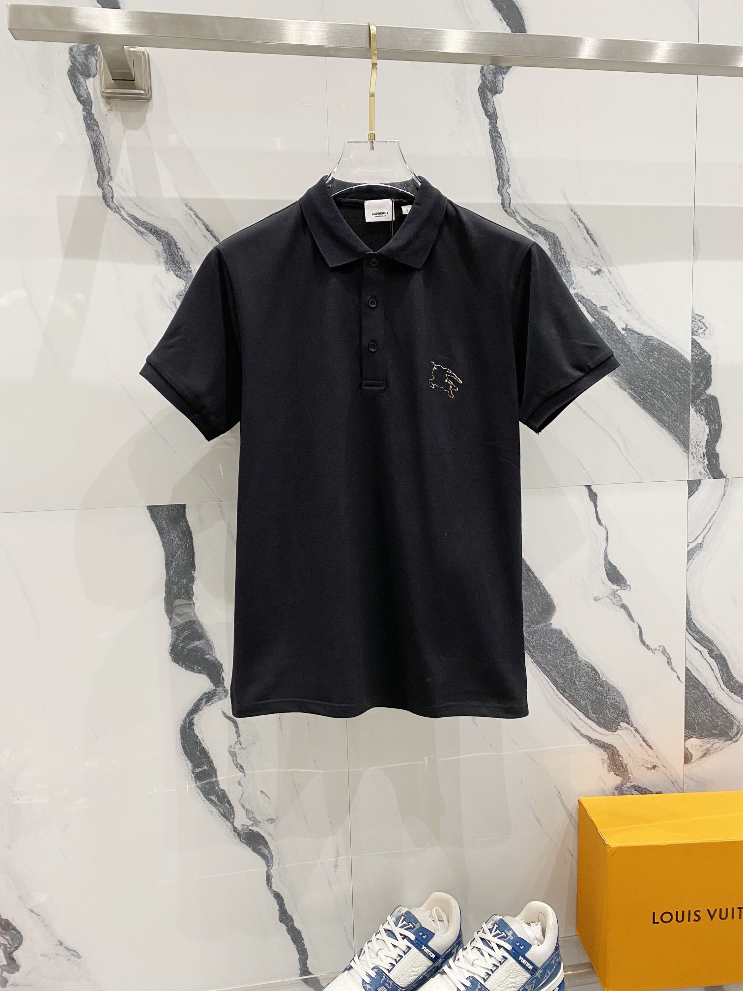 17_Burberry Polo