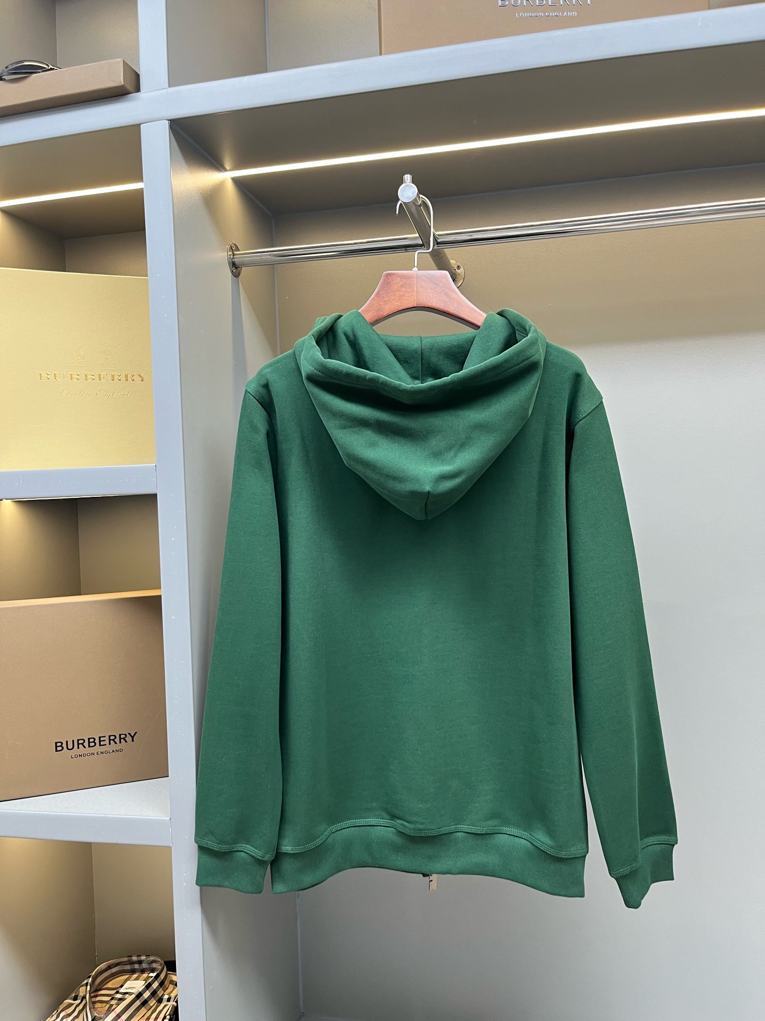27_Burberry Tracksuit
