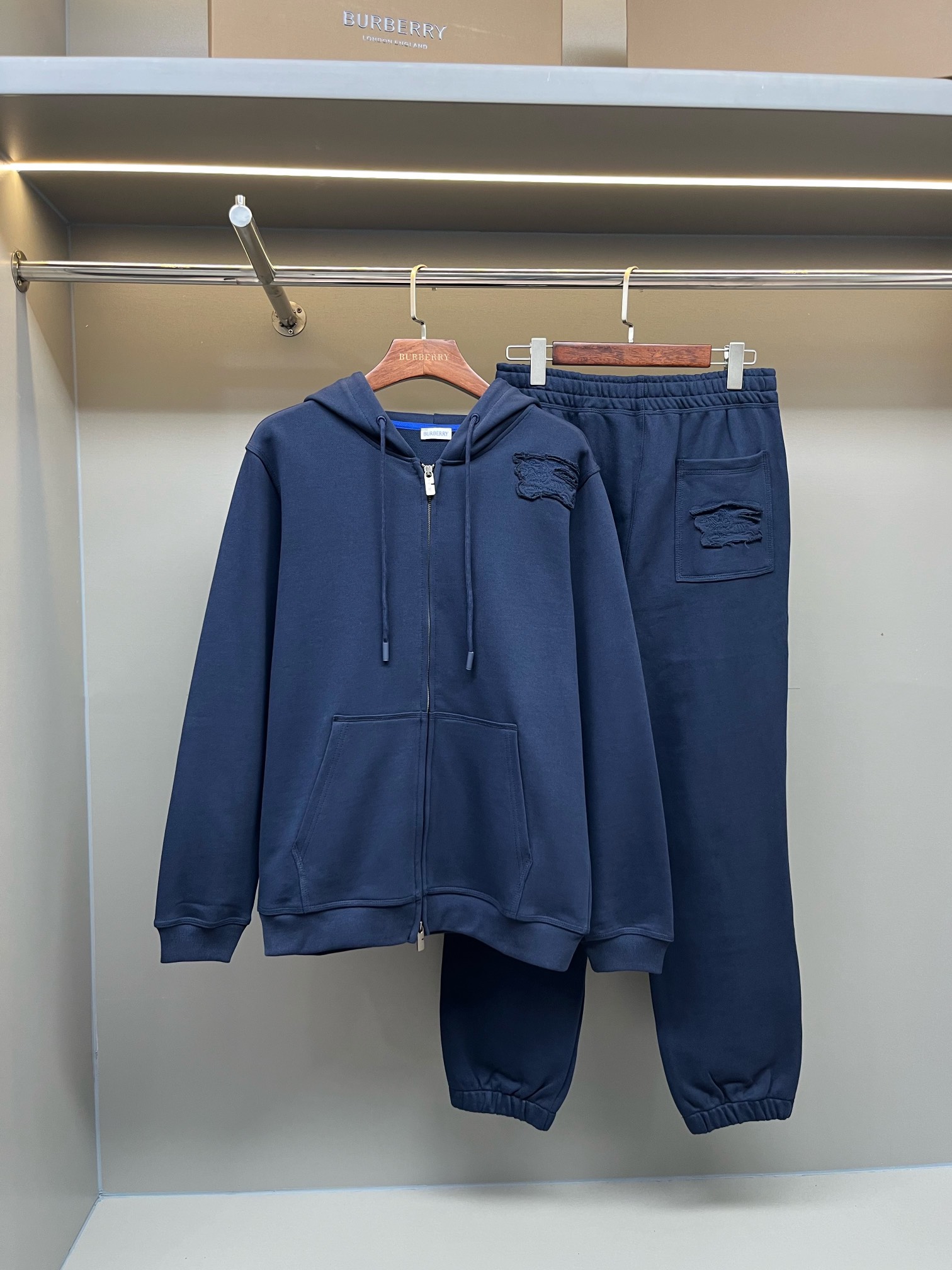 29_Burberry Tracksuit