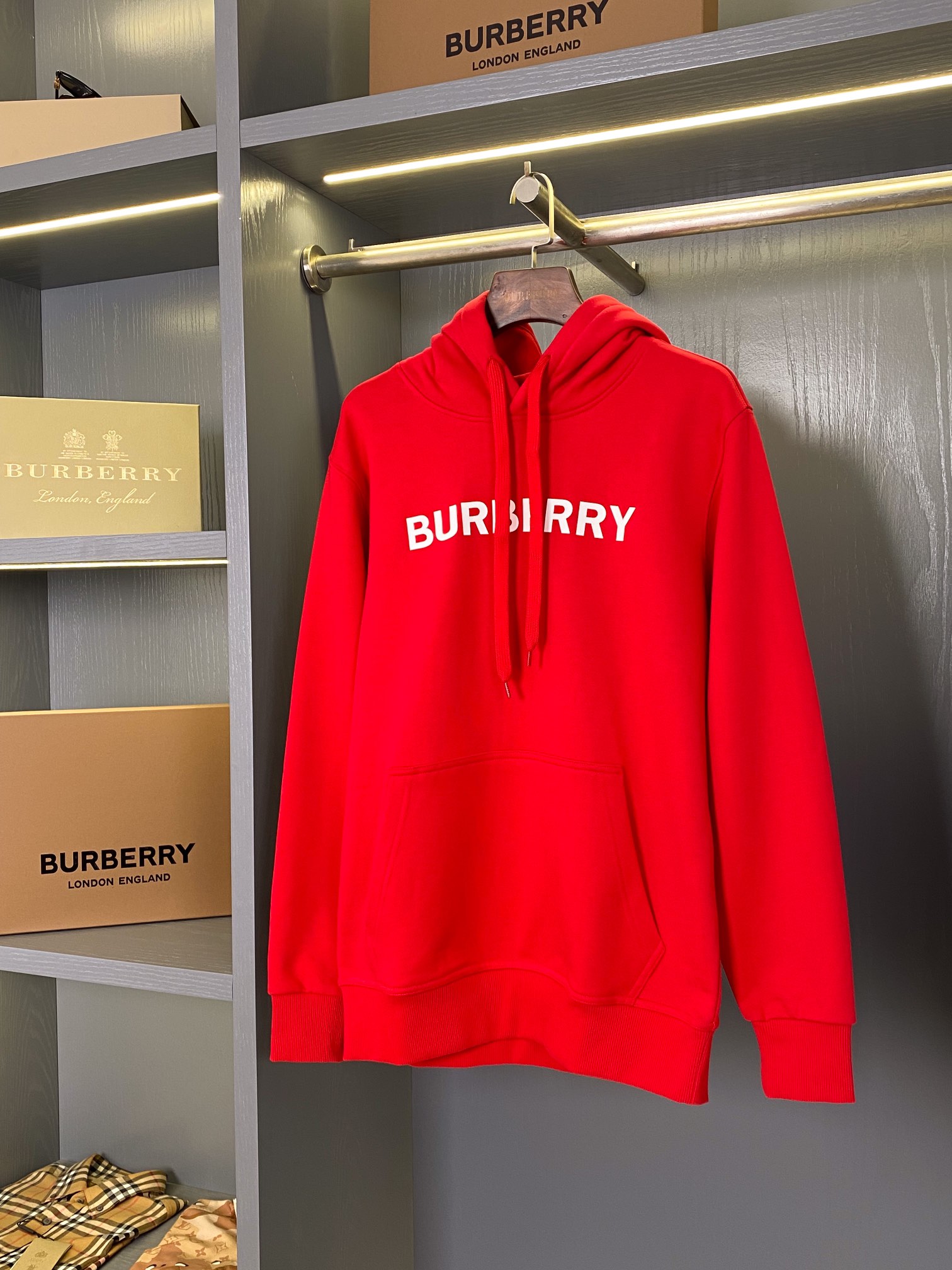 10_Burberry Hoodie