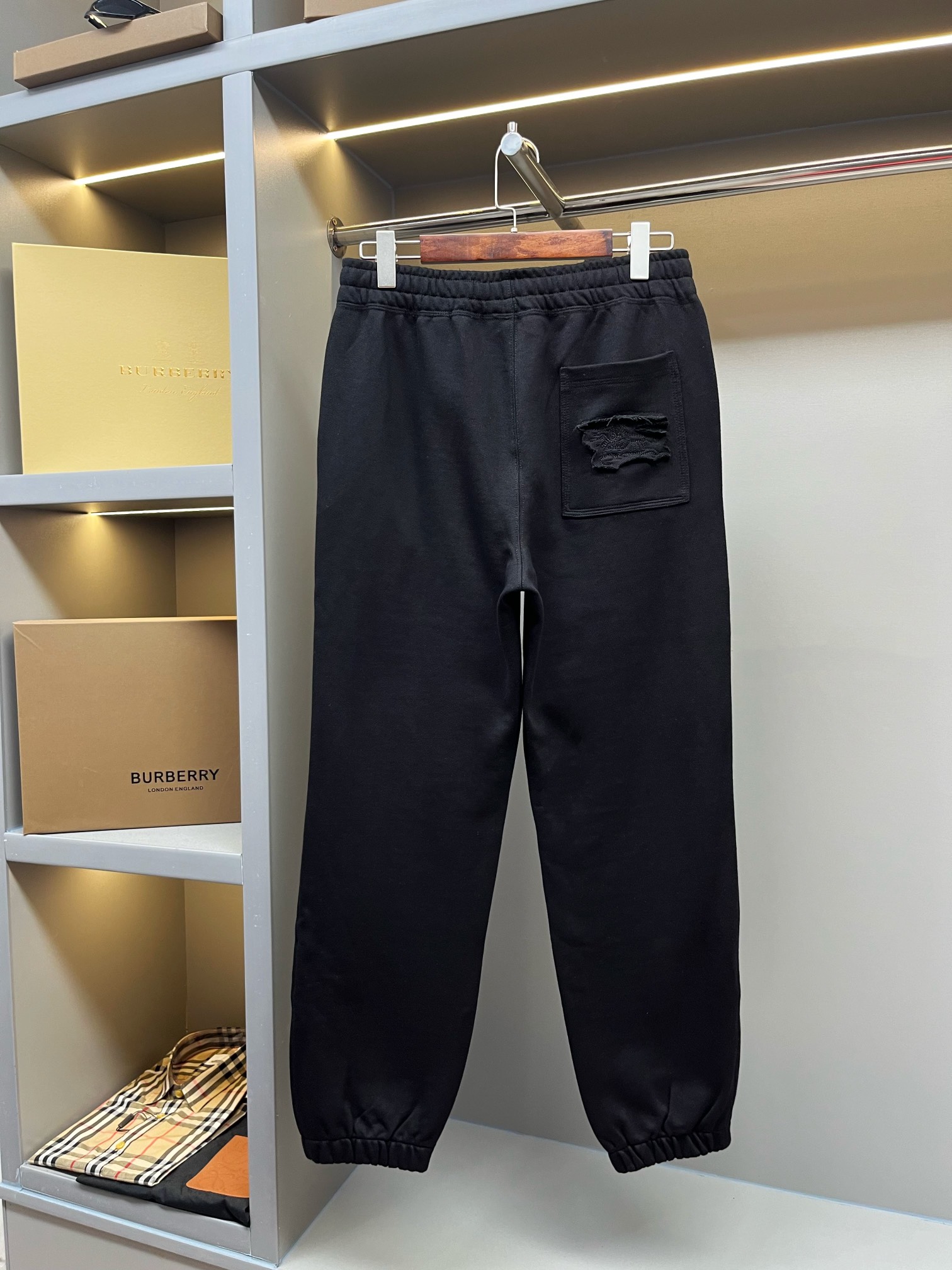 31_Burberry Tracksuit
