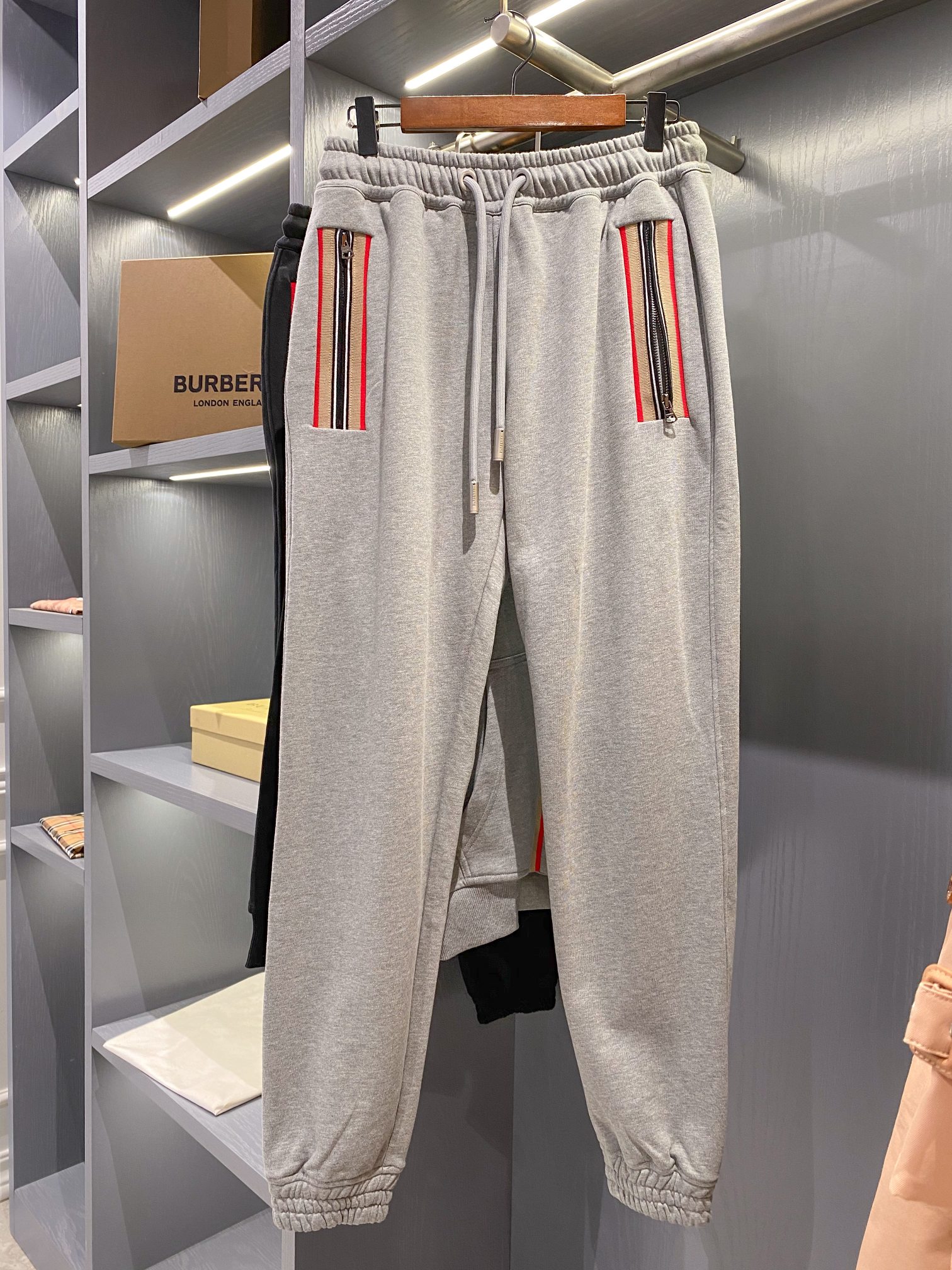 32_Burberry Tracksuit