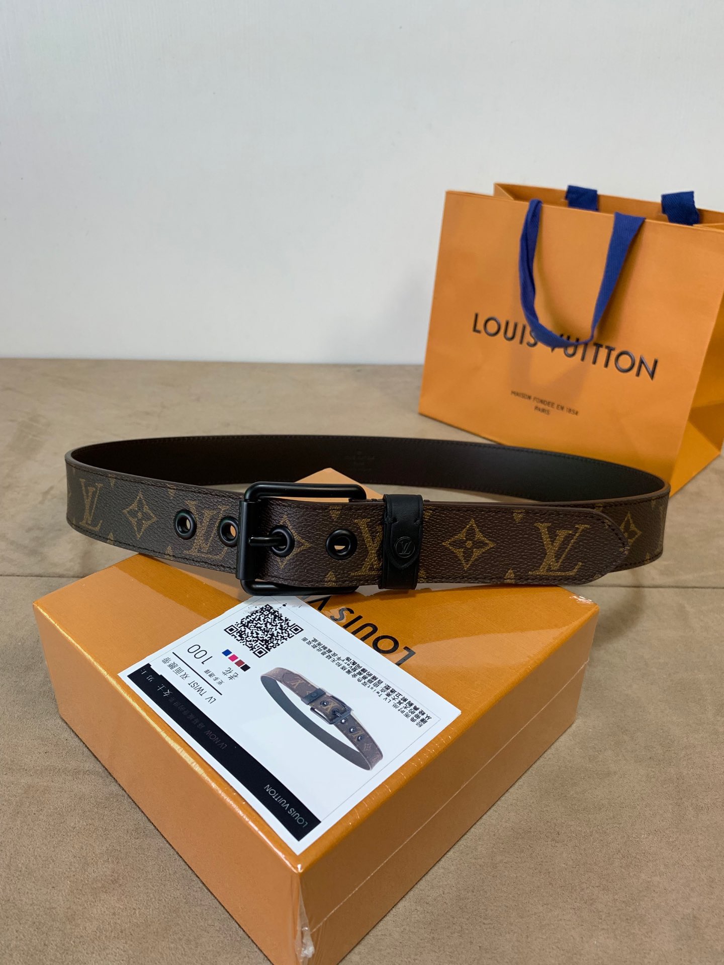 119_Louis Vuitton Belt