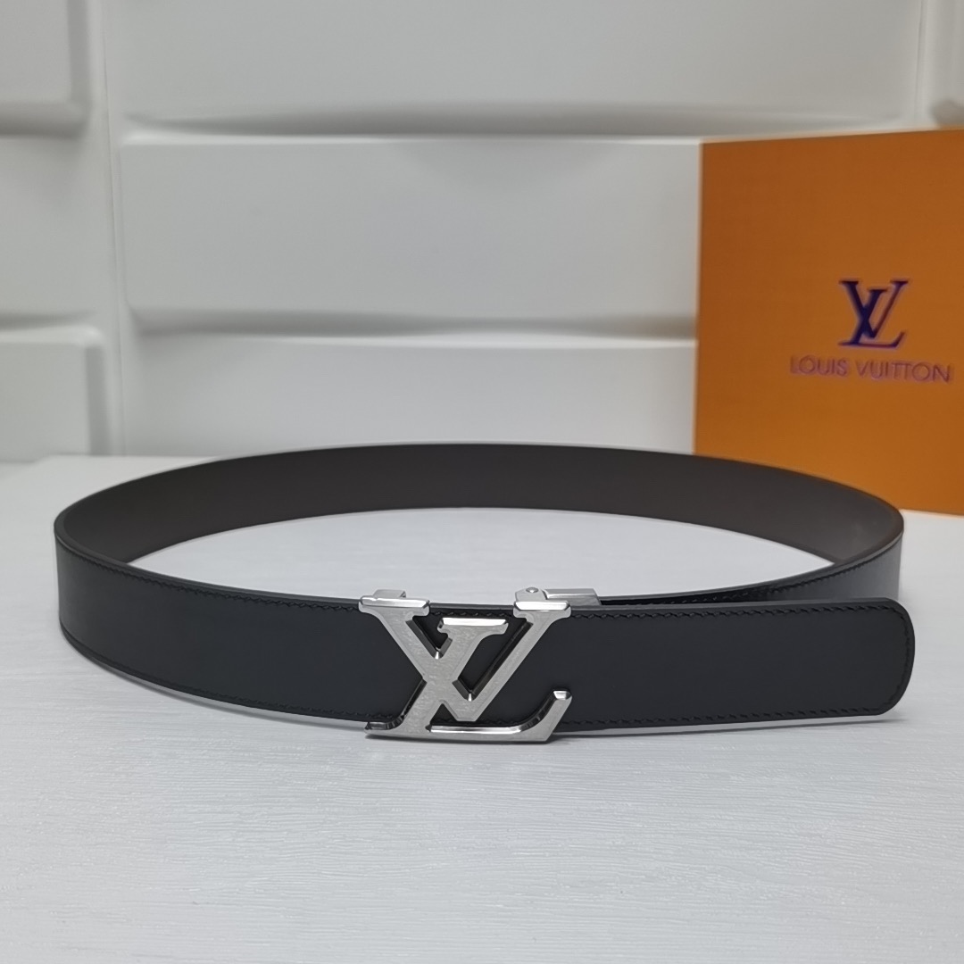 110_Louis Vuitton Belt