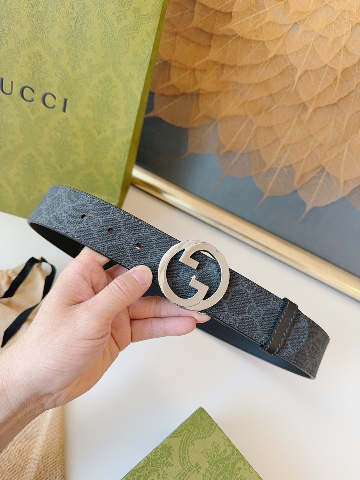 100_Gucci Belt