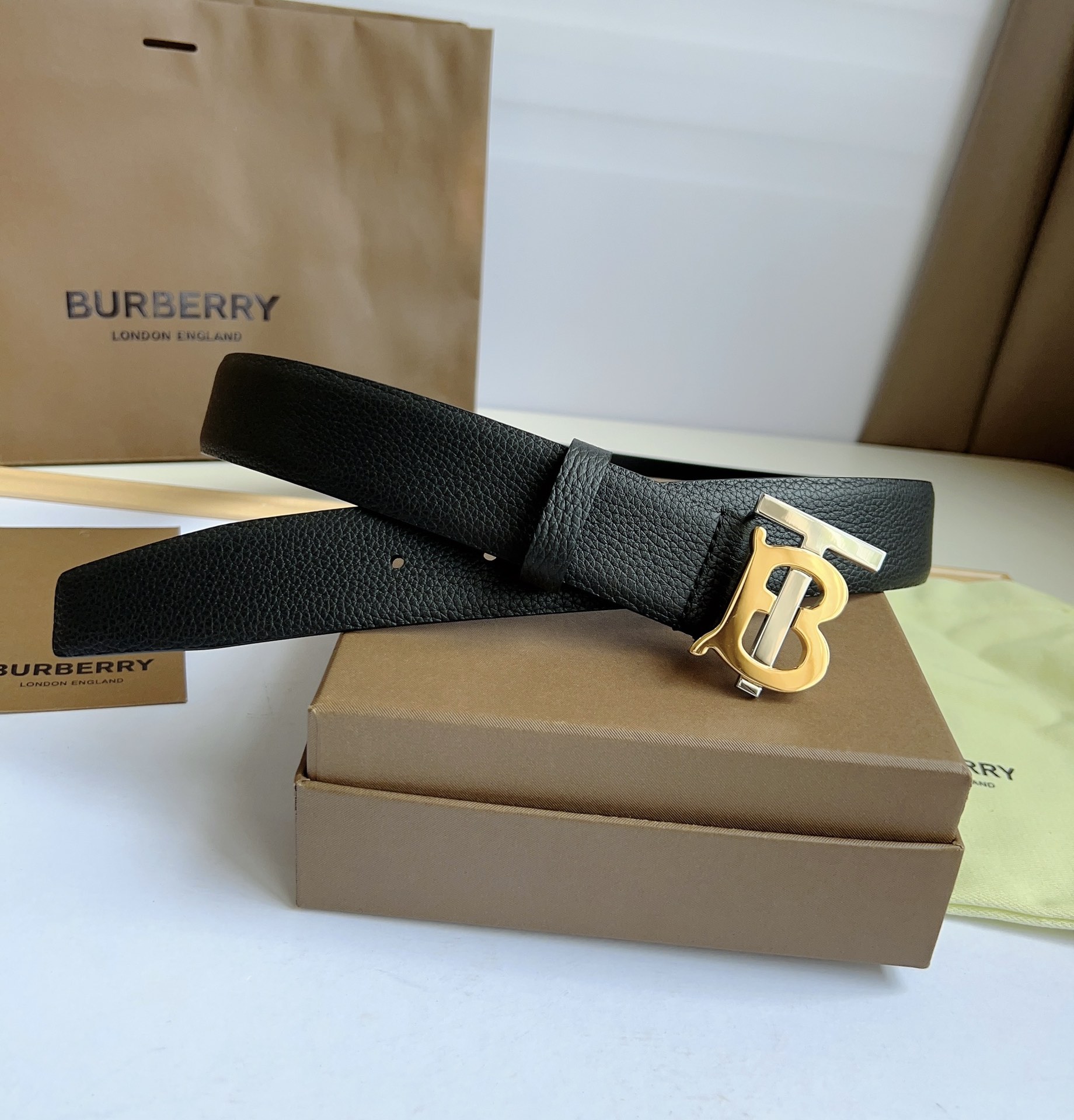 52_Burberry Belt