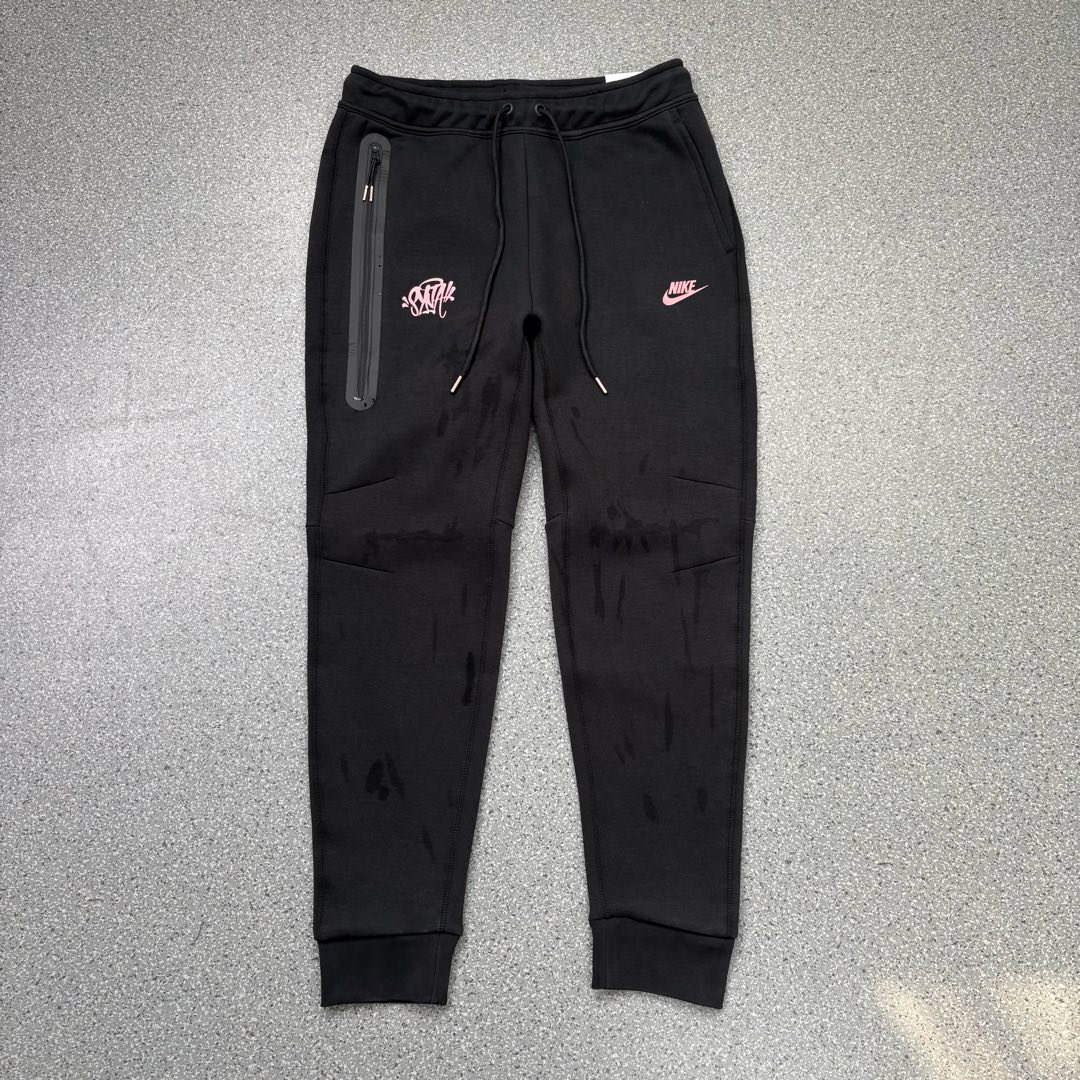39_Nike Tracksuit