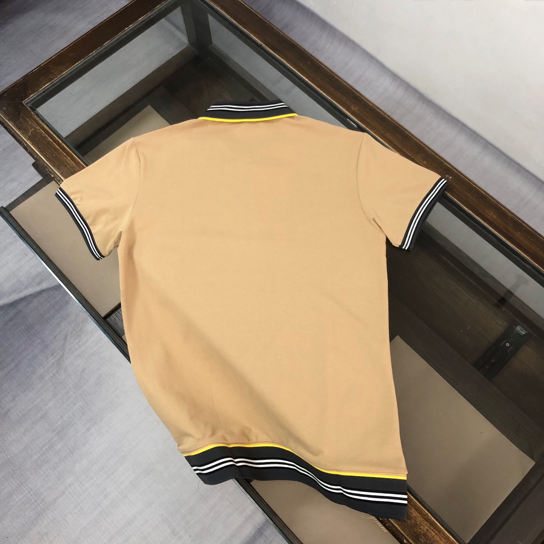 54_Burberry Polo