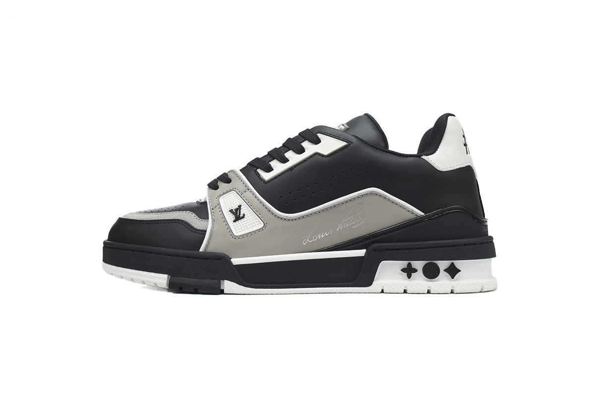 37_Louis Vuitton Shoes