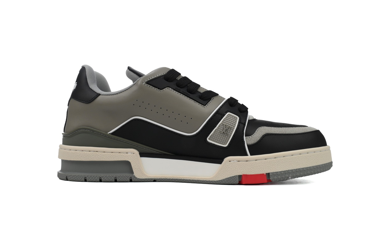 29_Louis Vuitton Shoes