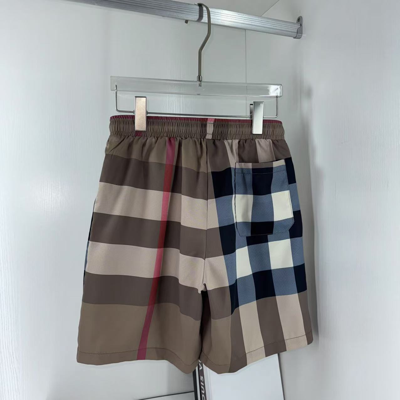 19_Burberry Shorts