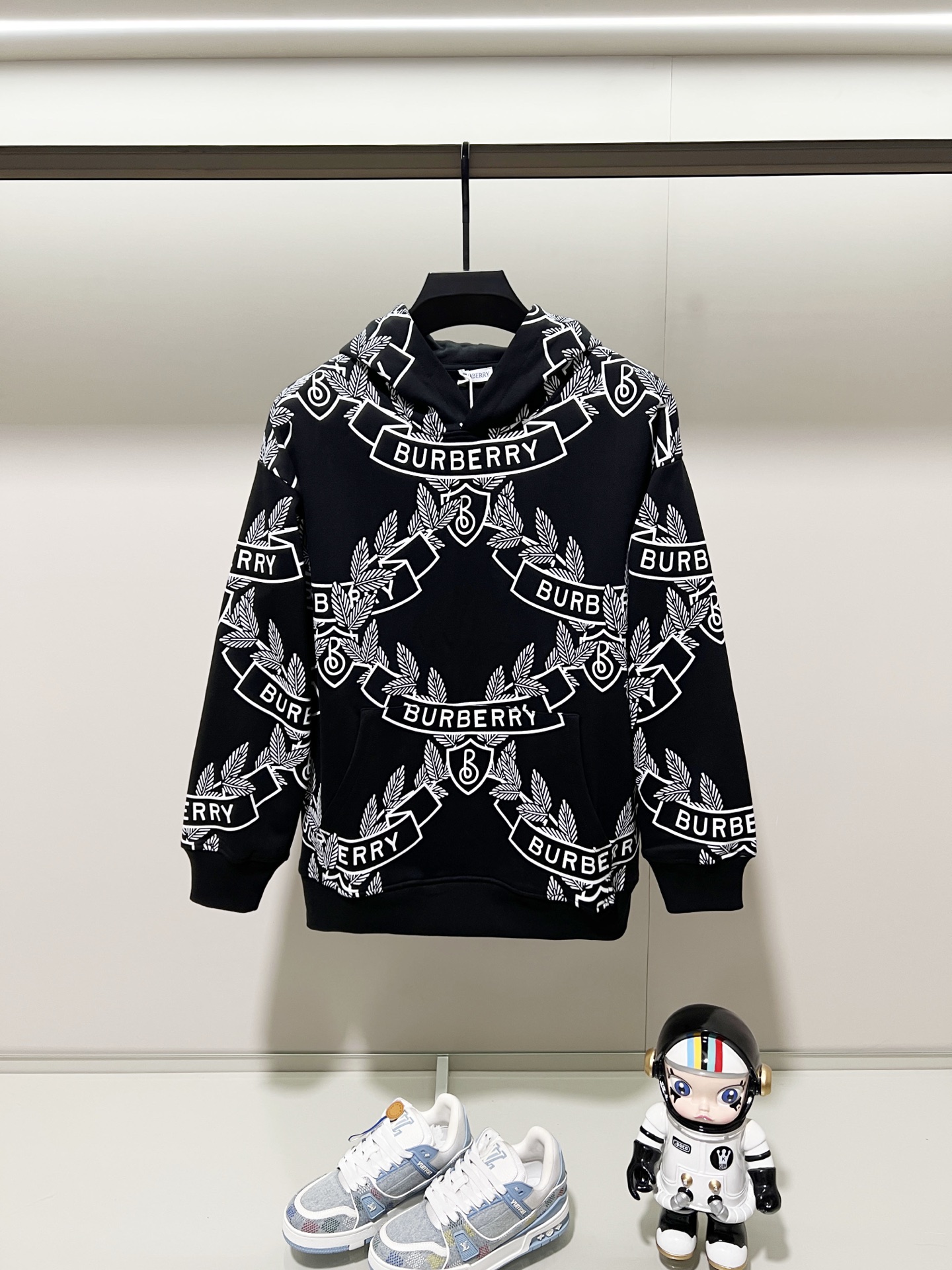 97_Burberry Hoodie