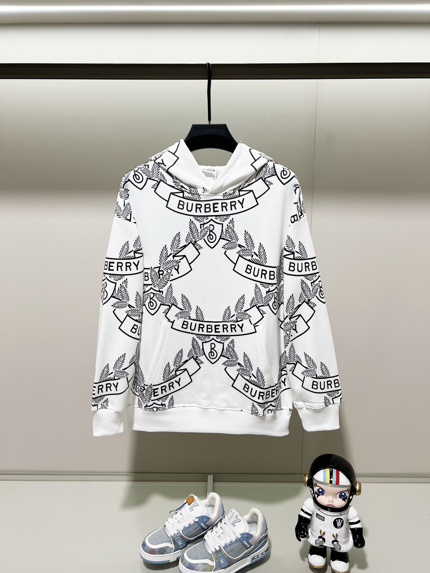 96_Burberry Hoodie