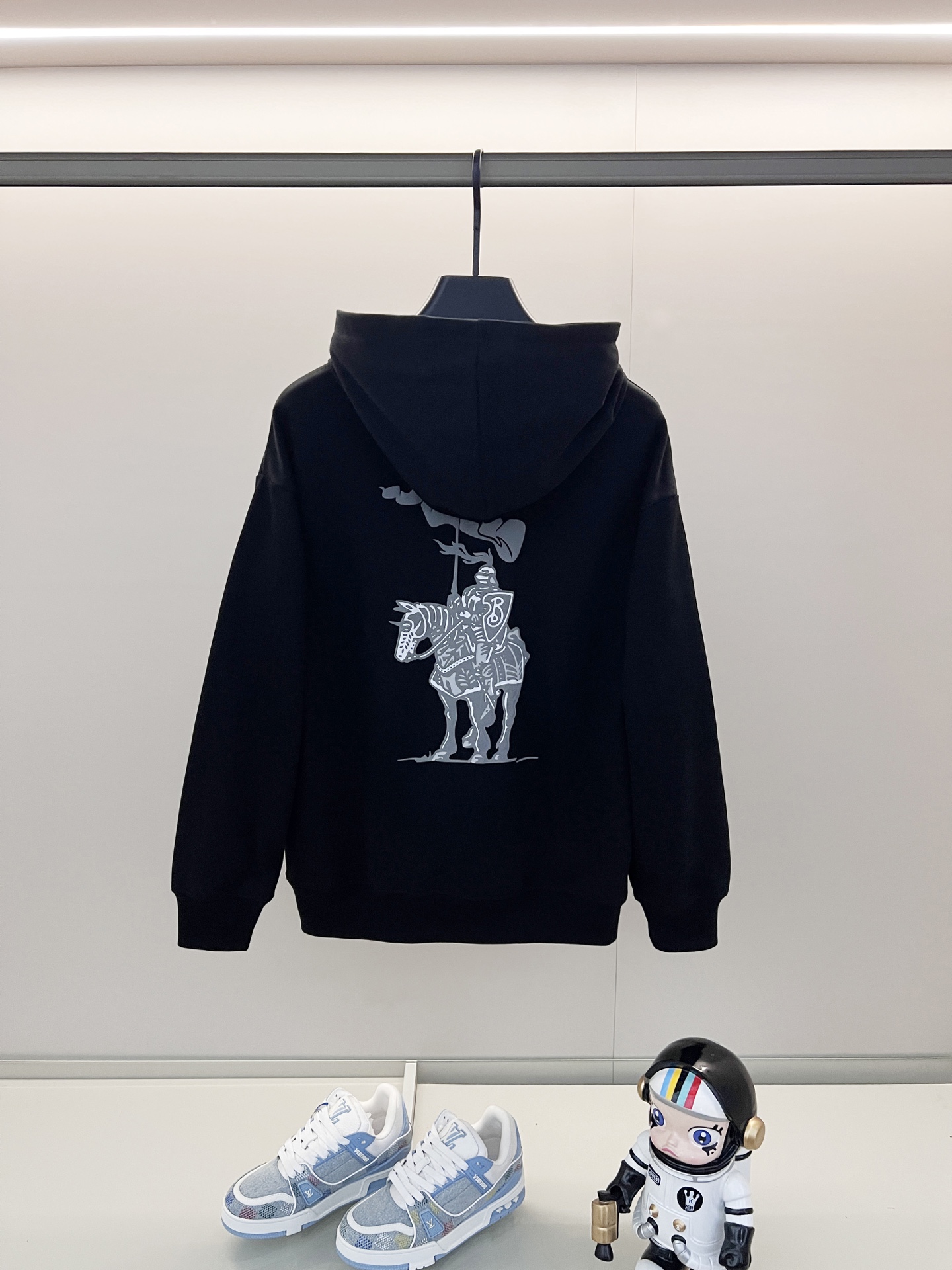81_Burberry Hoodie
