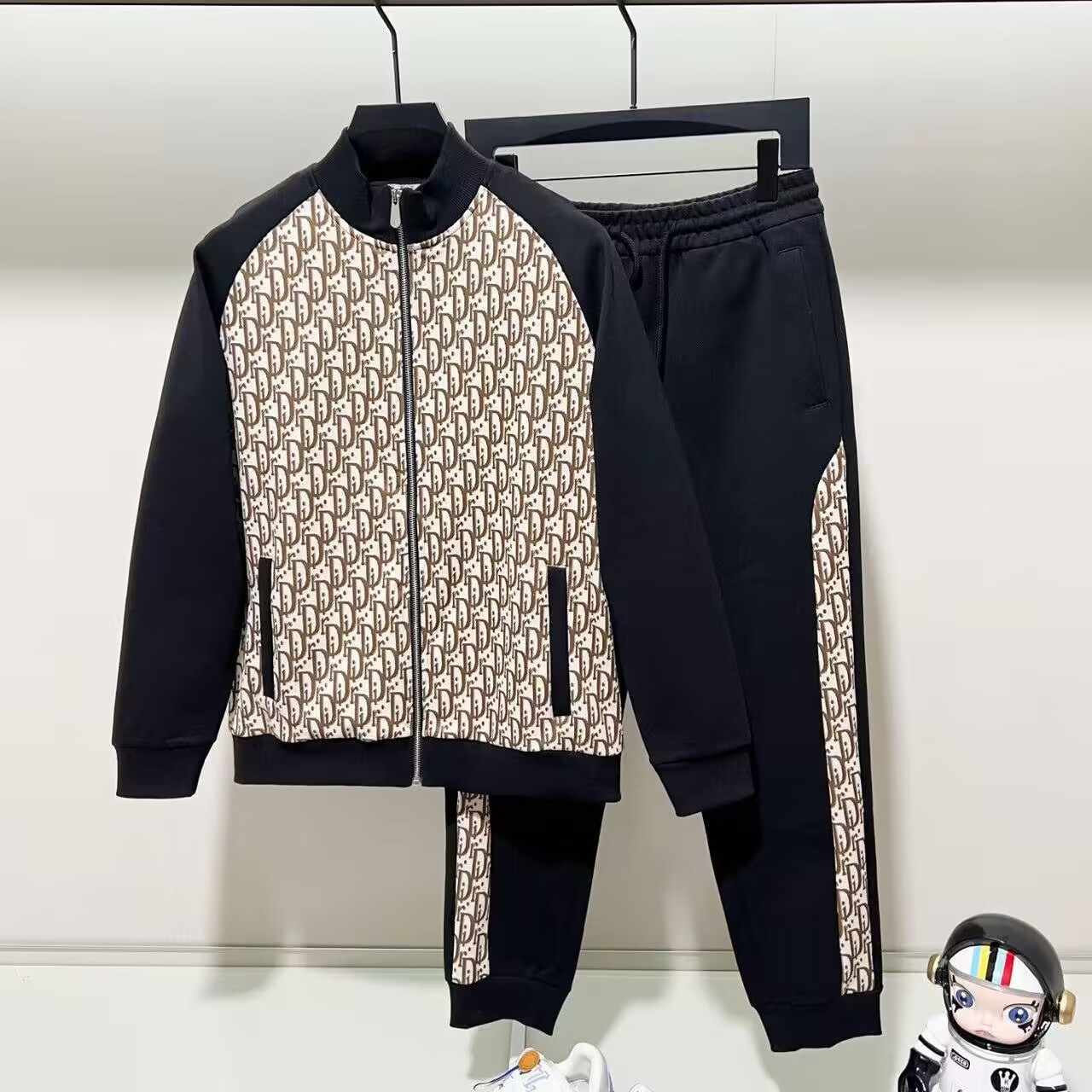 3_Dior Tracksuit
