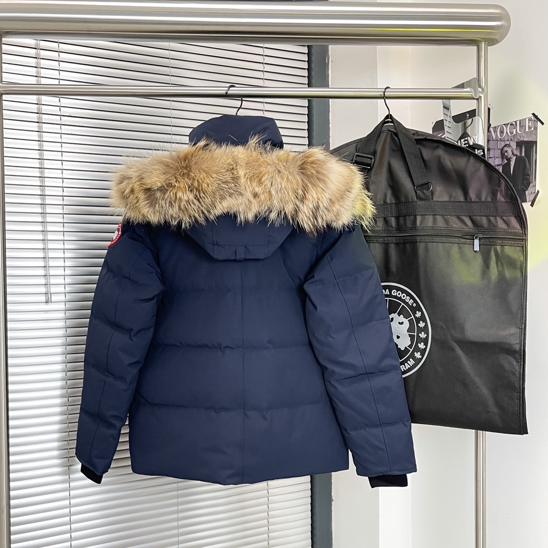 83_Canada Goose Down Jacket